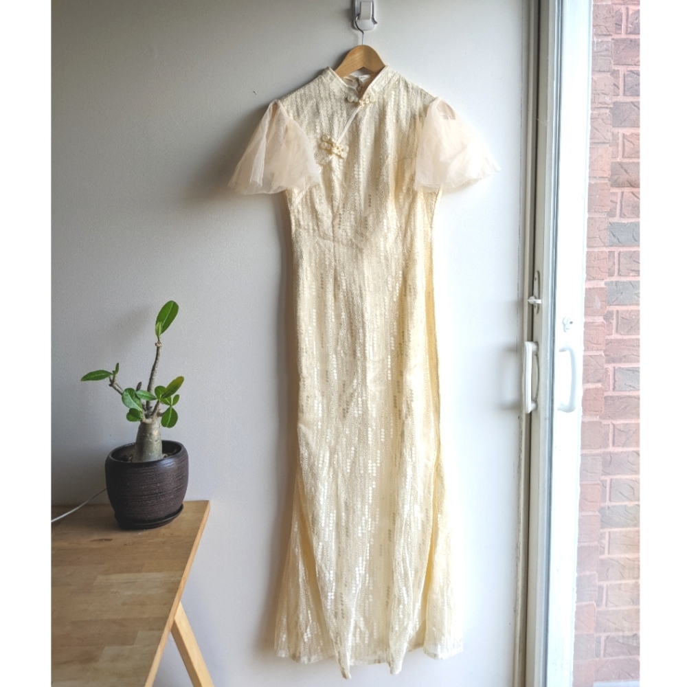 Cream Lace Cheongsam Qipao Long Wedding Dress